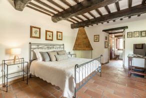 Country villa for sale in Umbria, Gubbio