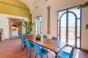 Panoramic historic palazzo for sale in San Miniato, Tuscany