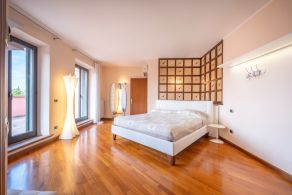 Luxury villa for sale in Todi, Umbria