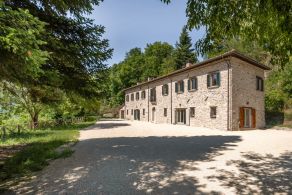 Authentic stone farmhouse for sale in Visso, Marche, Casaitalia International